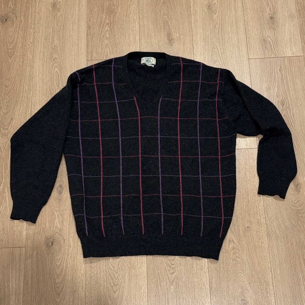 McCulley’s 100% Pure Cashmere Men's Preppy Black Sweater w/ Red Purple Accents